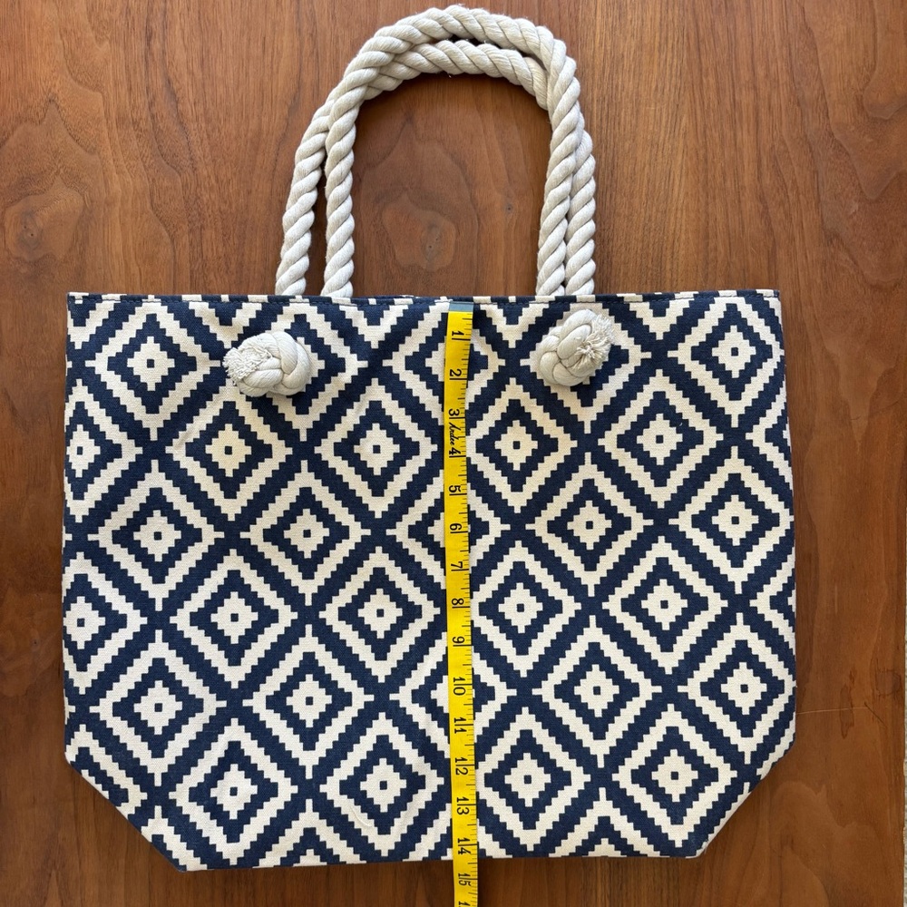 Tote Bag by Summer & Rose - Navy Blue - Picture 12 of 12